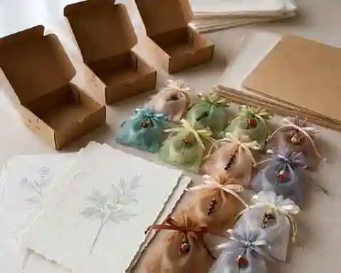 Embalagens e decorações para produção de sabonetes